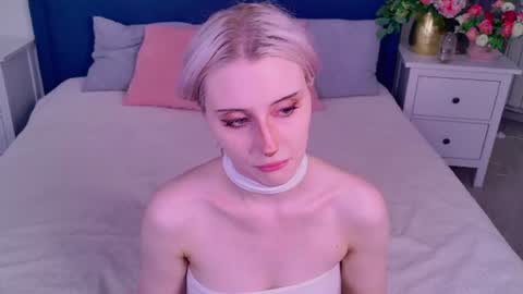 Snapshot of oh__lily chatting on July 1, 2026, 8:41 pm Lily online show from July 1, 2026, 8:41 pm