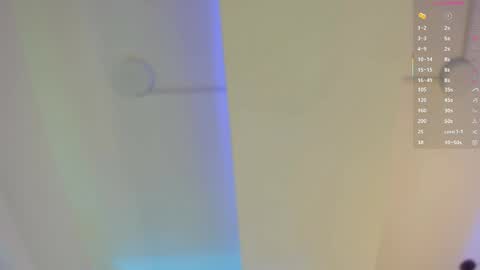 Holly online show from April 8, 2026, 11:32 am