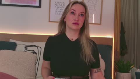 Kourtney online show from January 13, 2025, 4:39 am