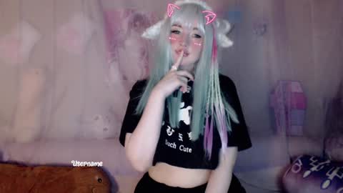 Snapshot of oh_pichuu chatting on December 2, 2024, 12:19 am Milly online show from December 2, 2024, 12:19 am