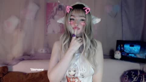 Snapshot of oh_pichuu chatting on January 20, 2025, 4:43 am Milly online show from January 20, 2025, 4:43 am