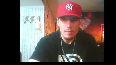 who dares  toss me some  tips lets have fun online show from January 1, 2025, 8:35 am