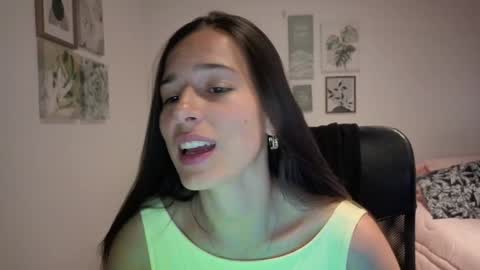 ohanna_ online show from February 5, 2026, 10:36 pm