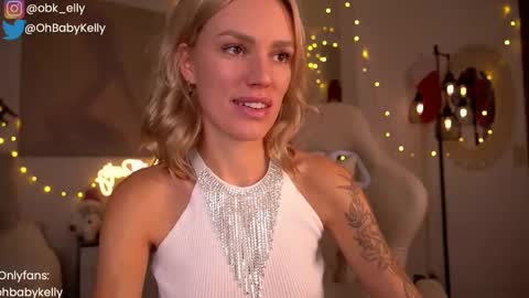 Snapshot of ohbabykelly chatting on December 31, 2024, 9:39 pm Kelly online show from December 31, 2024, 9:39 pm