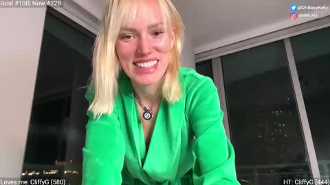 Snapshot of ohbabykelly chatting on February 11, 2026, 1:10 am Kelly online show from February 11, 2026, 1:10 am