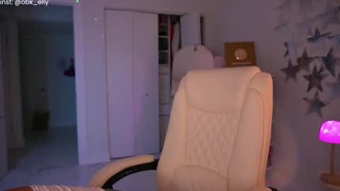 Kelly online show from June 2, 2026, 10:56 pm