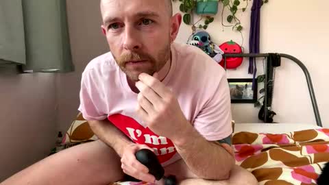 Snapshot of ohhhhhsurrender chatting on October 9, 2025, 1:31 pm ohhhhhsurrender online show from October 9, 2025, 1:31 pm