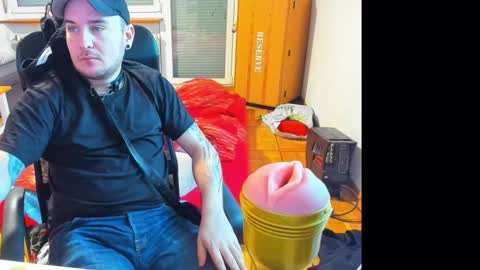 Snapshot of ohihoe92 chatting on March 3, 2025, 6:59 am Chris online show from March 3, 2025, 6:59 am