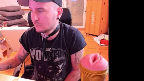 Snapshot of ohihoe92 chatting on September 12, 2025, 6:57 am Chris online show from September 12, 2025, 6:57 am