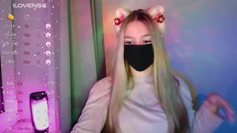 Snapshot of ohiko4545 chatting on November 8, 2025, 7:01 pm katarina online show from November 8, 2025, 7:01 pm