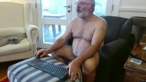 Ohjonny online show from May 17, 2026, 3:15 am