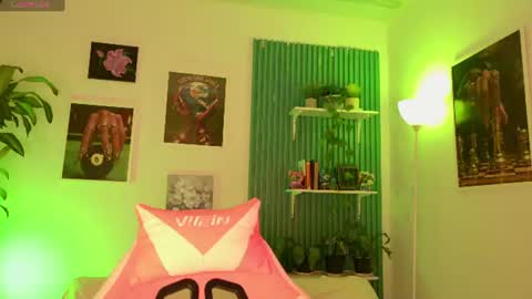 Snapshot of ohrianagibson chatting on July 31, 2026, 9:47 pm g online show from July 31, 2026, 9:47 pm