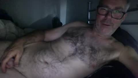 oiledcouple1 online show from September 30, 2025, 9:58 am