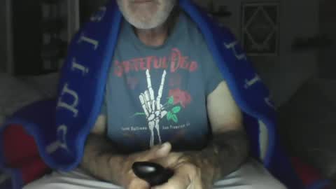 Snapshot of old_bald63 chatting on June 14, 2026, 8:38 am old_bald63 online show from June 14, 2026, 8:38 am