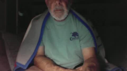 Snapshot of old_bald63 chatting on June 26, 2026, 6:40 am old_bald63 online show from June 26, 2026, 6:40 am