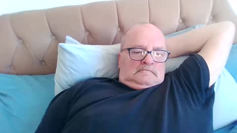 old_fkr online show from January 16, 2025, 9:37 am