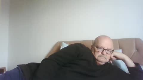 old_fkrr_ online show from October 23, 2025, 8:57 am