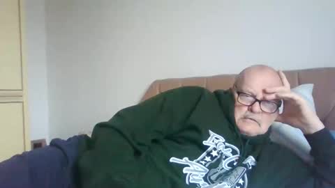 old_fkrr_ online show from December 3, 2025, 9:51 am