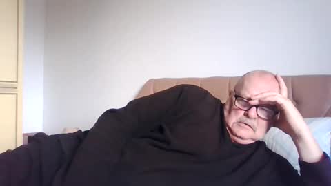 old_fkrr_ online show from February 21, 2026, 11:55 am