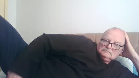 old_fkrr_ online show from March 15, 2026, 4:02 pm