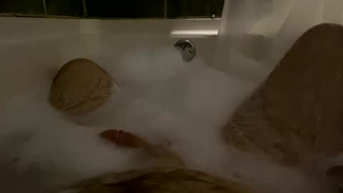 oldbones2 online show from January 20, 2025, 2:01 am