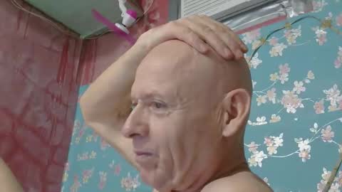 Snapshot of oldbuthorny62 chatting on June 3, 2026, 3:42 am oldbuthorny62 online show from June 3, 2026, 3:42 am