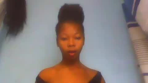 Snapshot of olgaah chatting on July 31, 2026, 3:00 pm olgaah online show from July 31, 2026, 3:00 pm