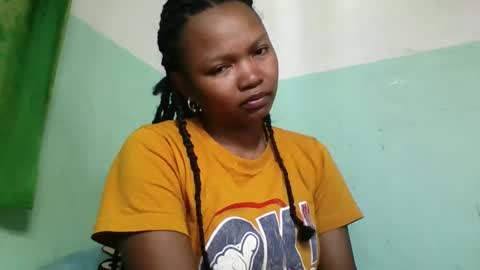 olgaaldy online show from October 29, 2025, 6:26 am