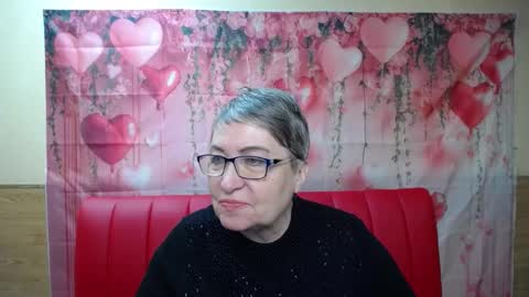 OlgaLuck online show from February 4, 2026, 6:30 am