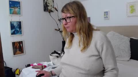 Snapshot of olgapavlova chatting on February 1, 2026, 12:26 pm Olga Pavlova online show from February 1, 2026, 12:26 pm