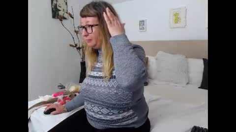 Snapshot of olgapavlova chatting on April 15, 2026, 11:39 am Olga Pavlova online show from April 15, 2026, 11:39 am