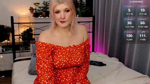 OliSunny Olivia online show from December 21, 2024, 5:36 am