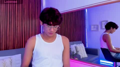 oliver20__ online show from June 2, 2026, 4:36 am