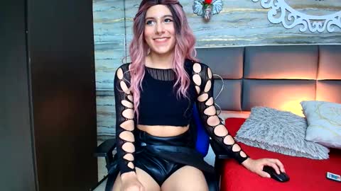 Oliver  online show from March 8, 2025, 9:08 pm