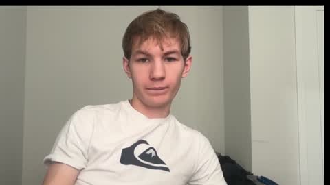 Snapshot of oliver_beck chatting on December 22, 2024, 8:03 pm Oliver Beck online show from December 22, 2024, 8:03 pm