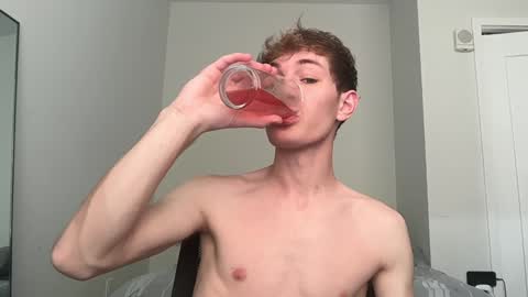 Snapshot of oliver_beck chatting on January 26, 2025, 7:41 pm Oliver Beck online show from January 26, 2025, 7:41 pm