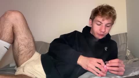 Snapshot of oliver_beck chatting on March 2, 2025, 2:08 am Oliver Beck online show from March 2, 2025, 2:08 am