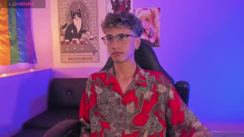 Oliver fast online show from March 9, 2025, 8:42 pm