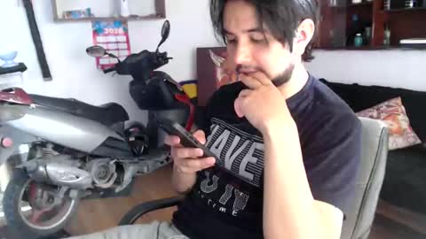 Snapshot of oliver_laid_2023 chatting on May 16, 2026, 8:18 pm oliver_laid_2023 online show from May 16, 2026, 8:18 pm