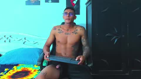 Snapshot of oliver_smith_2 chatting on June 25, 2026, 7:18 pm oliver_smith_2 online show from June 25, 2026, 7:18 pm