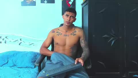 Snapshot of oliver_smith_2 chatting on July 28, 2026, 9:14 pm oliver_smith_2 online show from July 28, 2026, 9:14 pm