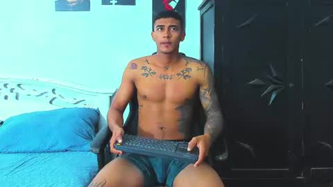 Snapshot of oliver_smith_2 chatting on August 1, 2026, 12:48 pm oliver_smith_2 online show from August 1, 2026, 12:48 pm