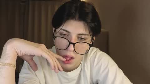 oliver online show from January 12, 2026, 9:42 pm