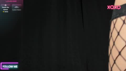 Snapshot of oliver_wonderful chatting on April 14, 2026, 9:48 am Oliver online show from April 14, 2026, 9:48 am