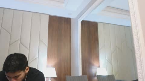 Snapshot of oliverbennet chatting on March 11, 2025, 8:31 pm Oliver bennet online show from March 11, 2025, 8:31 pm