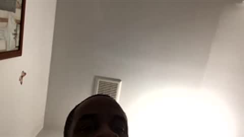 Snapshot of olivertwist1273 chatting on March 3, 2026, 7:14 am olivertwist1273 online show from March 3, 2026, 7:14 am