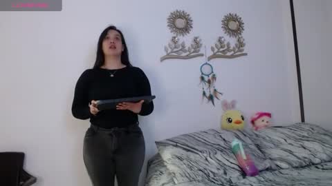 Snapshot of olivia_col chatting on June 14, 2026, 1:36 am Olivia Gonzales online show from June 14, 2026, 1:36 am