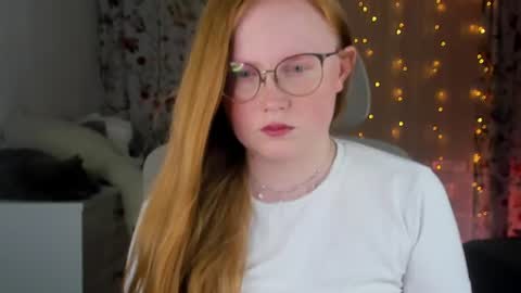 Snapshot of olivia_date chatting on June 24, 2026, 5:01 pm Olivia Date online show from June 24, 2026, 5:01 pm