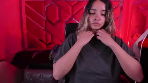  OLIVIA  online show from February 15, 2026, 3:58 am