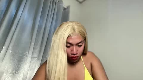 Snapshot of olivia_johnson69x chatting on February 11, 2025, 2:02 pm OLIVIA online show from February 11, 2025, 2:02 pm